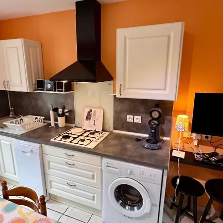 Les Planchettes * לה מן-דור