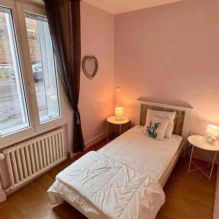 Les Planchettes * לה מן-דור